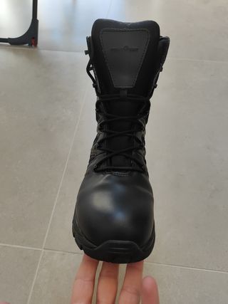 Bota táctica . Talla41.(Punta S3)