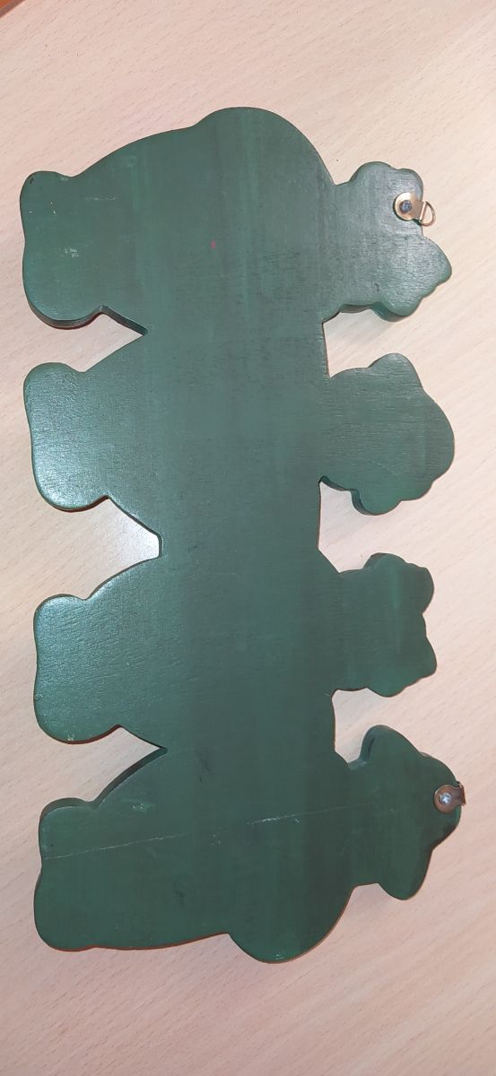 Perchero infantil de madera