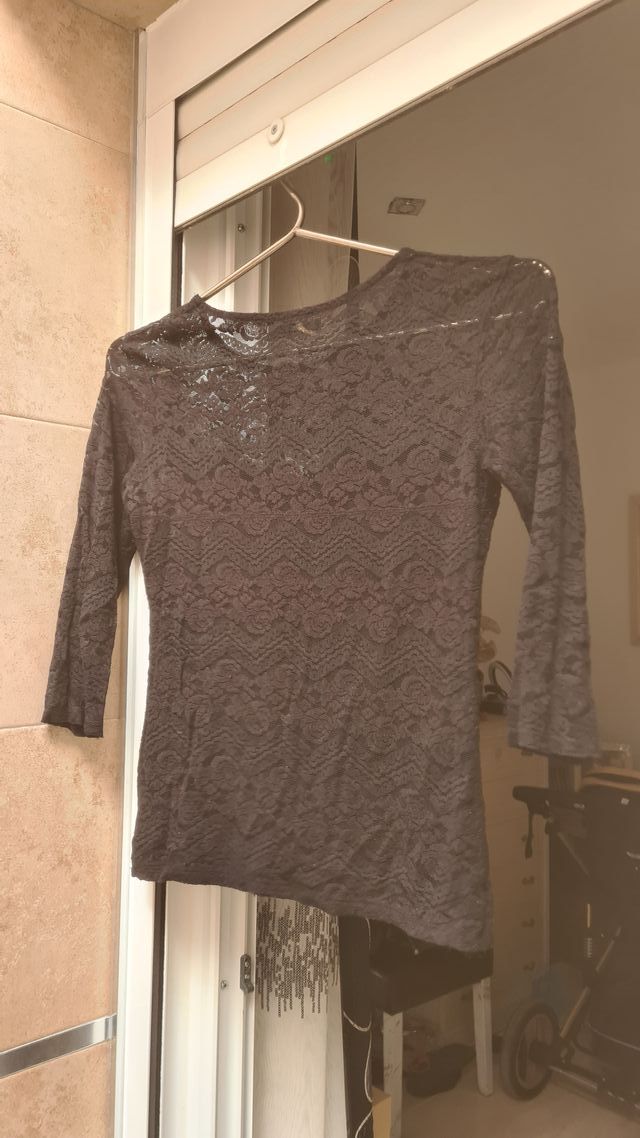 Jersey encaje transparente manga 3/4 negro