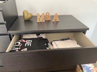 Comoda malm negra Ikea 4 cajones