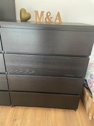 Comoda malm negra Ikea 4 cajones