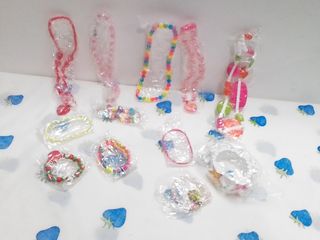 PULSERA Y COLLAR NIÑAS 22CM CADA UNO € 