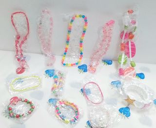 PULSERA Y COLLAR NIÑAS 22CM CADA UNO € 