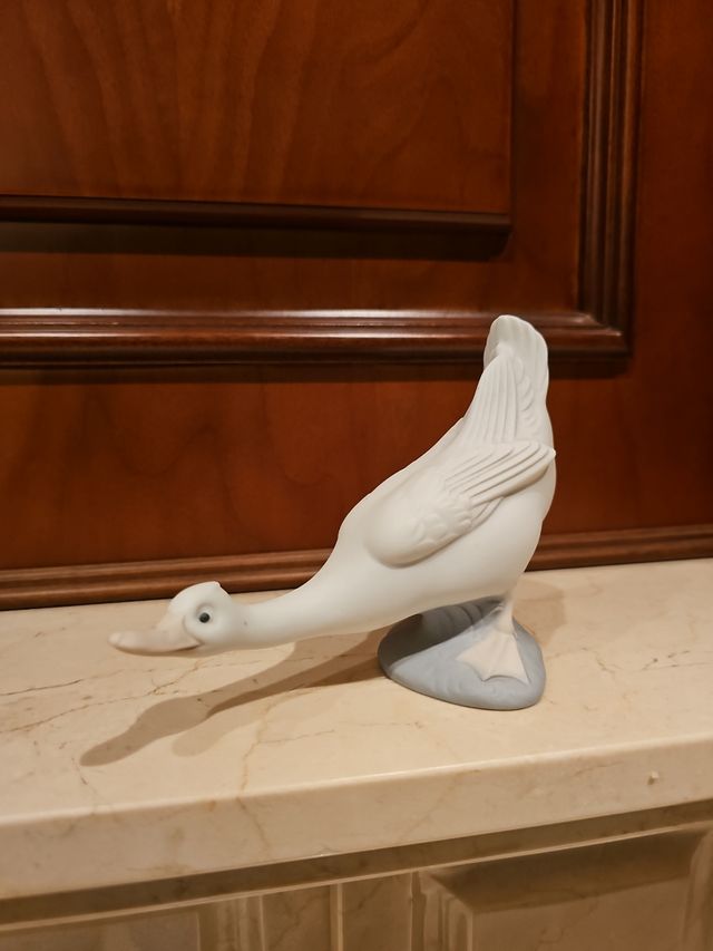 FIGURA LLADRO NAO OCA 