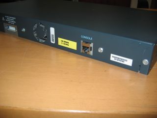 Cisco Catalyst 2950 series Switch WS-C2950-24