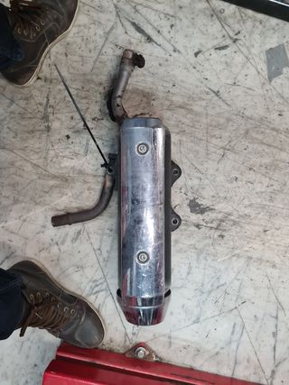 Tubo Escape Honda Forza 250 (2007)