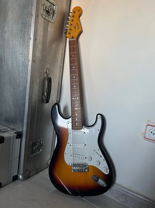 Guitarra electrica IMITACION