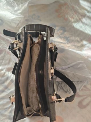 Bolso Guess cocodrilo