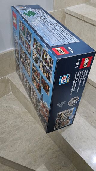 Lego Creator 10255 Gran Plaza, Assembly Square, nu