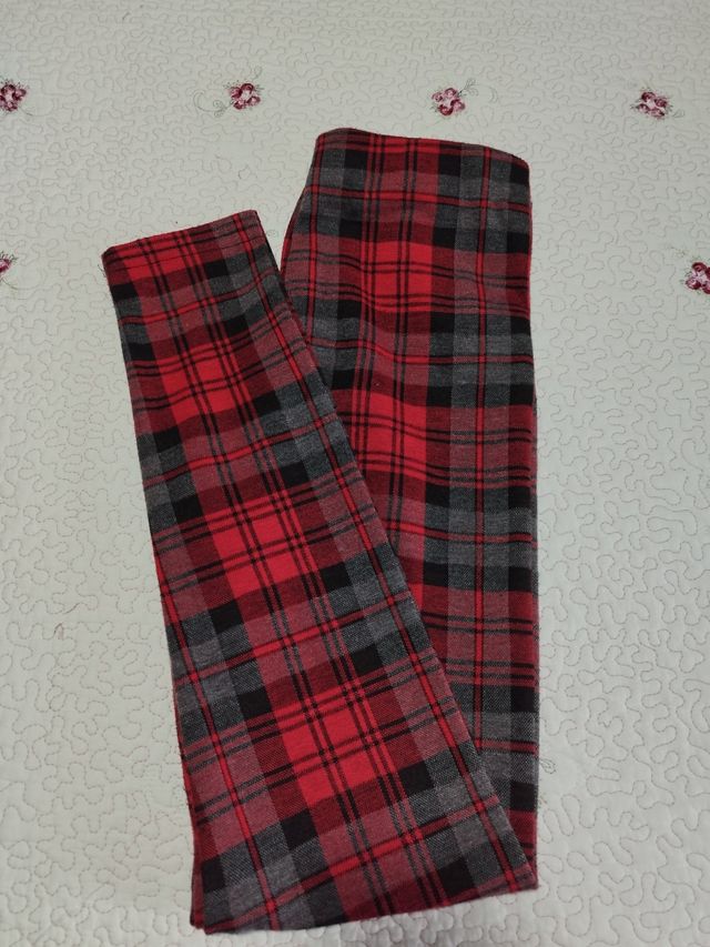 Conjunto pantalón y jersey 