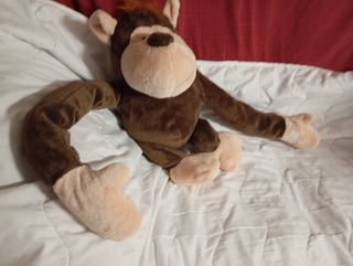 Muñeco peluche mono