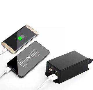 📍Estación de carga USB para coche y motocicleta