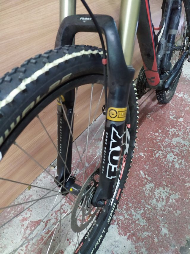 Bicicleta Cube Attention + Horquilla Fox