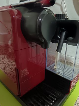 Venc cafetera nespresso (càpsula)