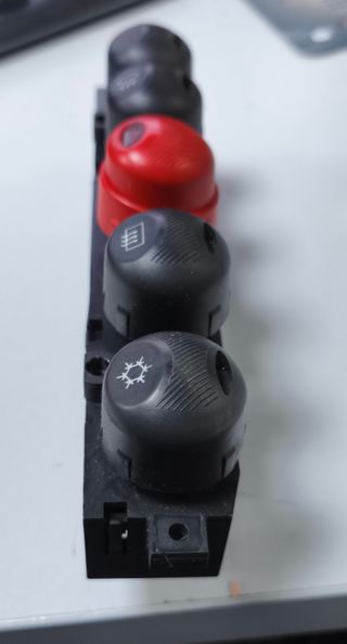 Botonera emergencia FIAT Seisento