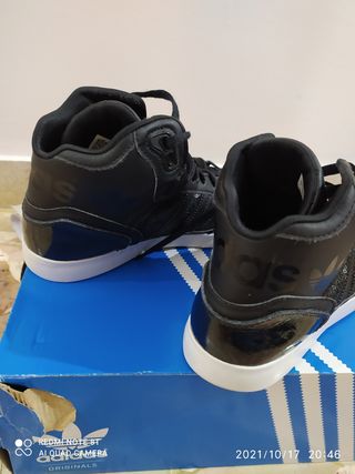 Stivaletti Adidas donna