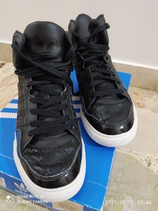 Stivaletti Adidas donna