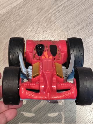 Coche Hot Wells luz & sonido ( grande)