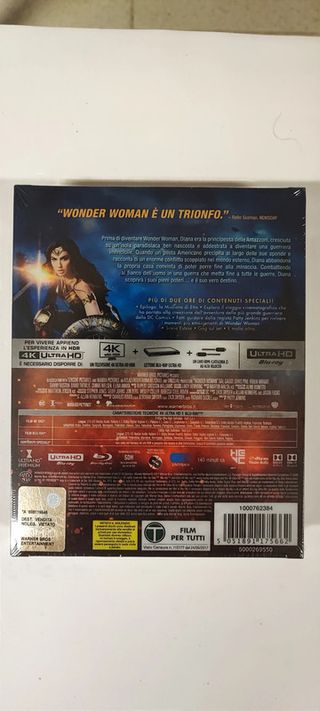 Wonder Woman Titans of cult Steelbook 4K + Blu-Ray