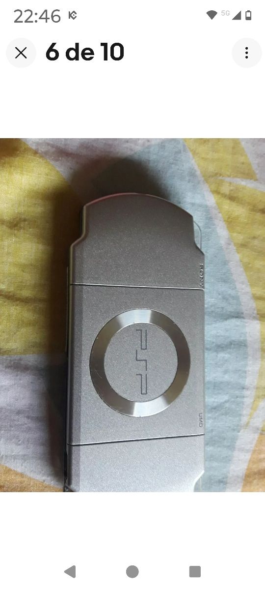 CONSOLA PSP GRIS PLATA 2004 COMPLETA