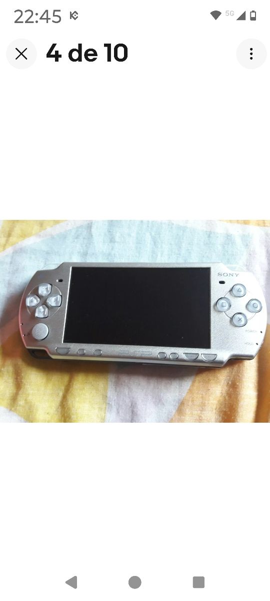 CONSOLA PSP GRIS PLATA 2004 COMPLETA