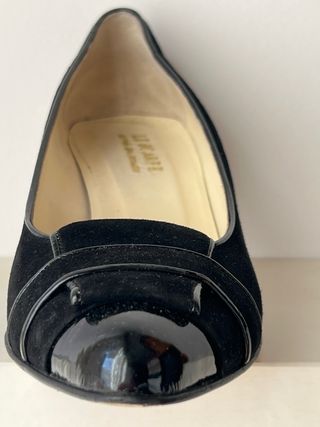 Scarpa da donna elegante in camoscio nero