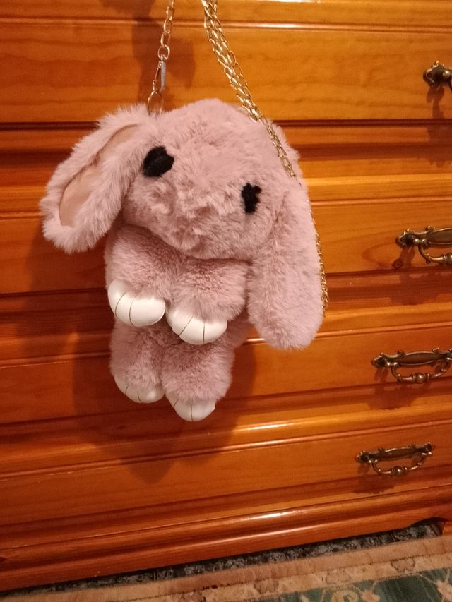 Mochila peluche conejo