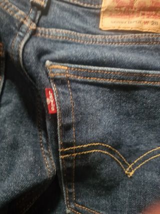 Pantalon levis niño talla 12 años aprox 