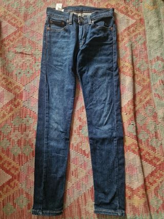 Pantalon levis niño talla 12 años aprox 