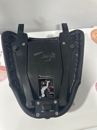 ASISENTO PASAJERO BMW C1