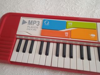 Piano de juguete