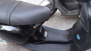 LEER Ciclomotor Piaggio Vespa Et2