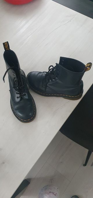 Botas