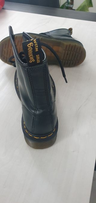 Botas