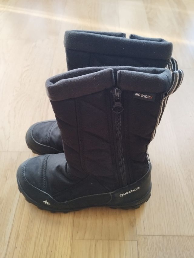 Botas nieve talla 30 color negro