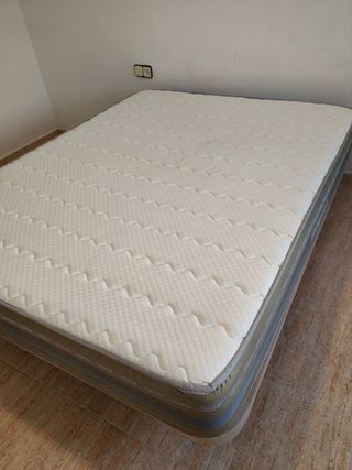 Colchón en muy buen estado 160