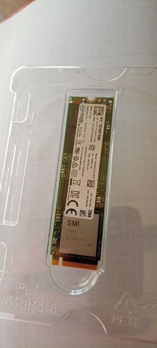 Disco .M.2.  128GB intel sin entrenar 