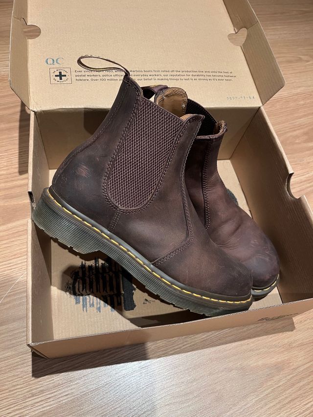 Botas Dr Martens dark brown crazy horse talla 40