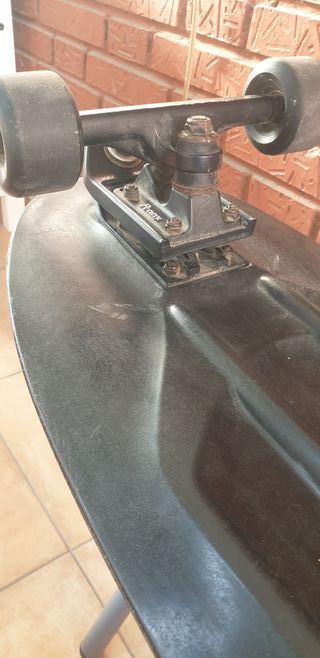 Patineta PENNY Blackout 29" surfkate