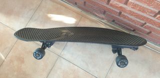 Patineta PENNY Blackout 29" surfkate