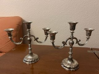 Candelabros bañados en plata