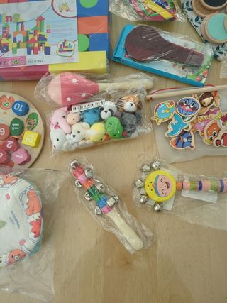 Pack de 18 juguetes Montessori NUEVOS 0-3 años