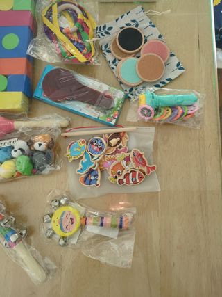 Pack de 18 juguetes Montessori NUEVOS 0-3 años