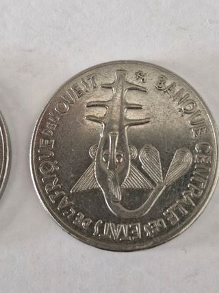 2 monete Africa dell ovest