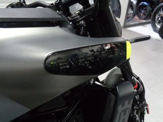 Husqvarna Svartpilen 125 2025