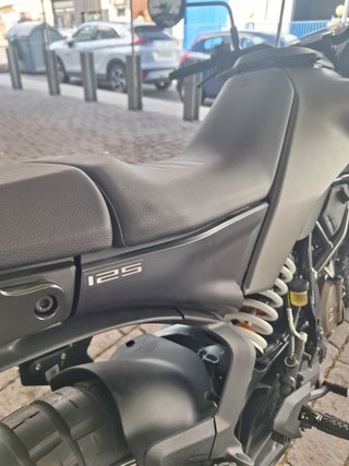 Husqvarna Svartpilen 125 2025