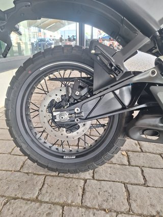Husqvarna Svartpilen 125 2025
