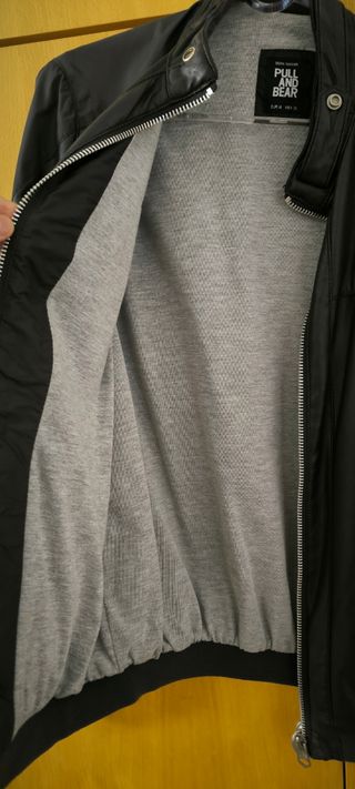 Chaqueta tipo bomber verde oscuro