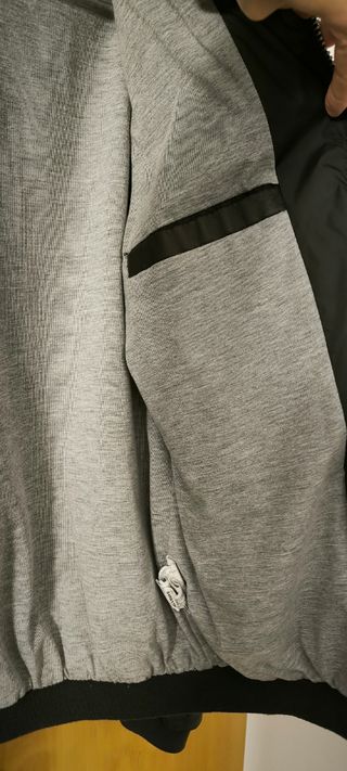 Chaqueta tipo bomber verde oscuro