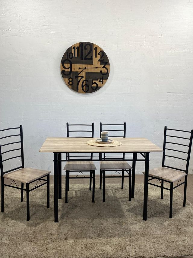 Mesa de cocina con 4 sillas - NUEVO!